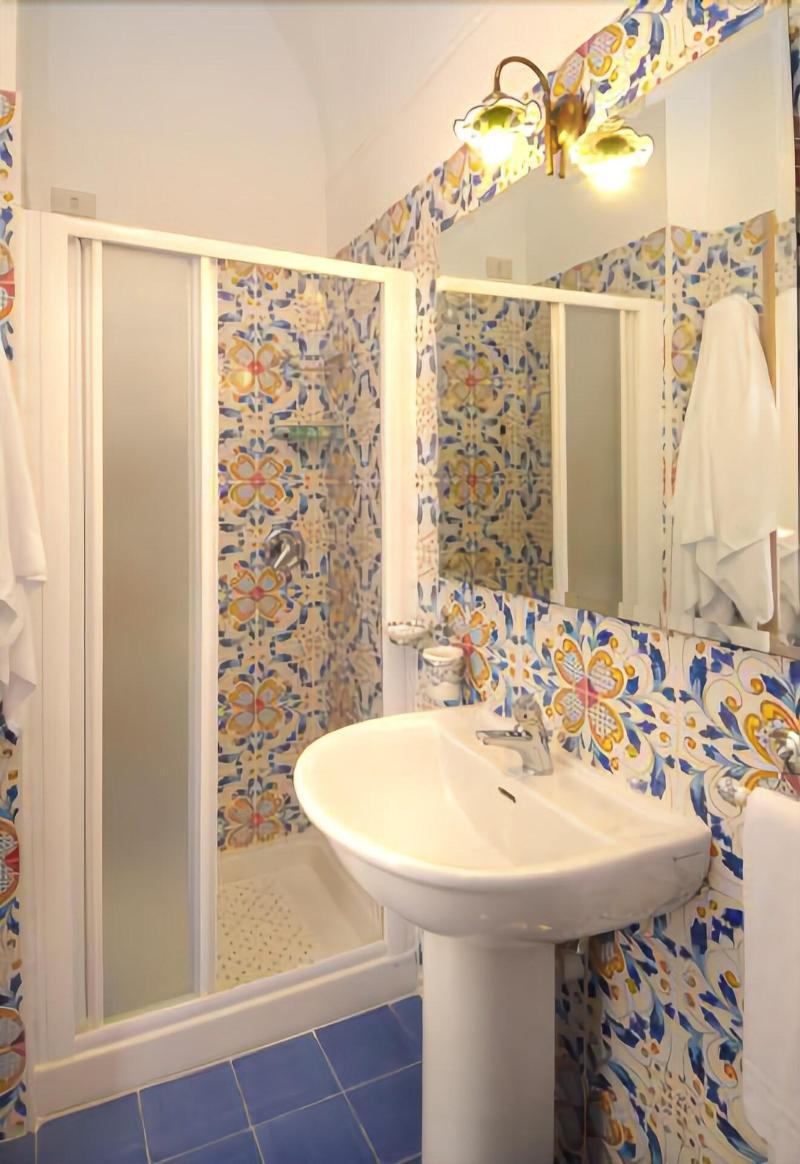 Locanda Degli Dei Praiano Luaran gambar