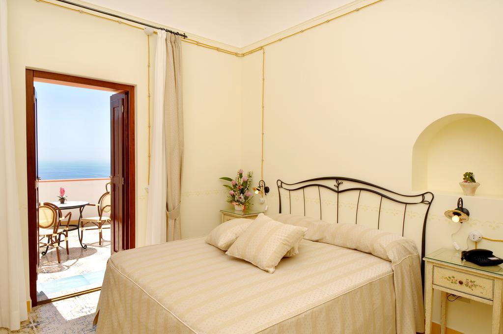 Locanda Degli Dei Praiano Luaran gambar